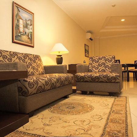 Travellers Suites Serviced Apartments Medan Exterior photo