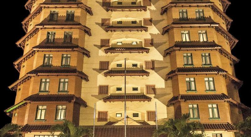 Travellers Suites Serviced Apartments Medan Exterior photo
