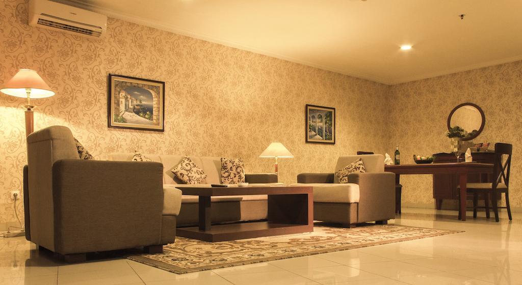 Travellers Suites Serviced Apartments Medan Exterior photo