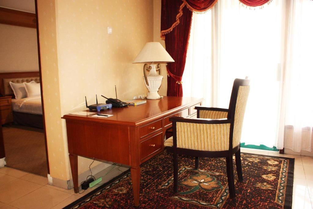 Travellers Suites Serviced Apartments Medan Room photo